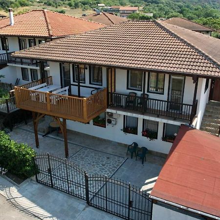 Apartment Nikol Sozopol Exterior photo